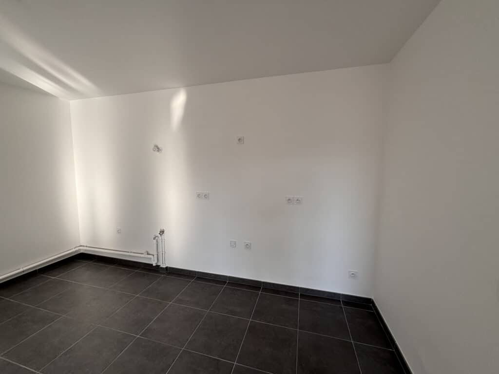 Ancienne configuration cuisine primo-accédant Caluire-et-Cuire - cuisiniste Lyon